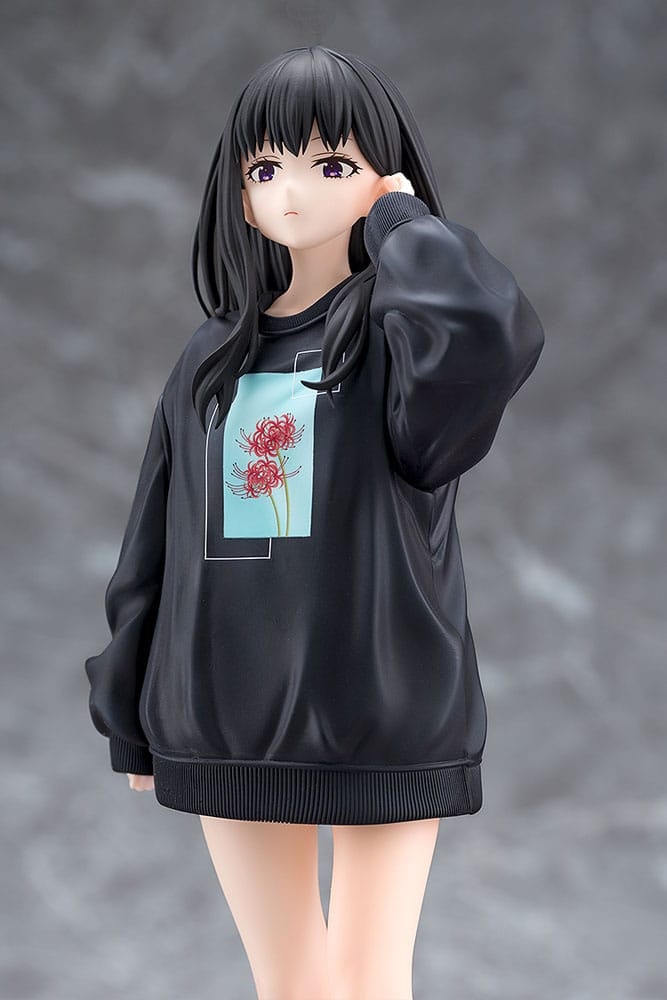 Lycoris Recoil Takina Inoue (Oversized Sweatshirt Ver.) 1/7 Scale Figure
