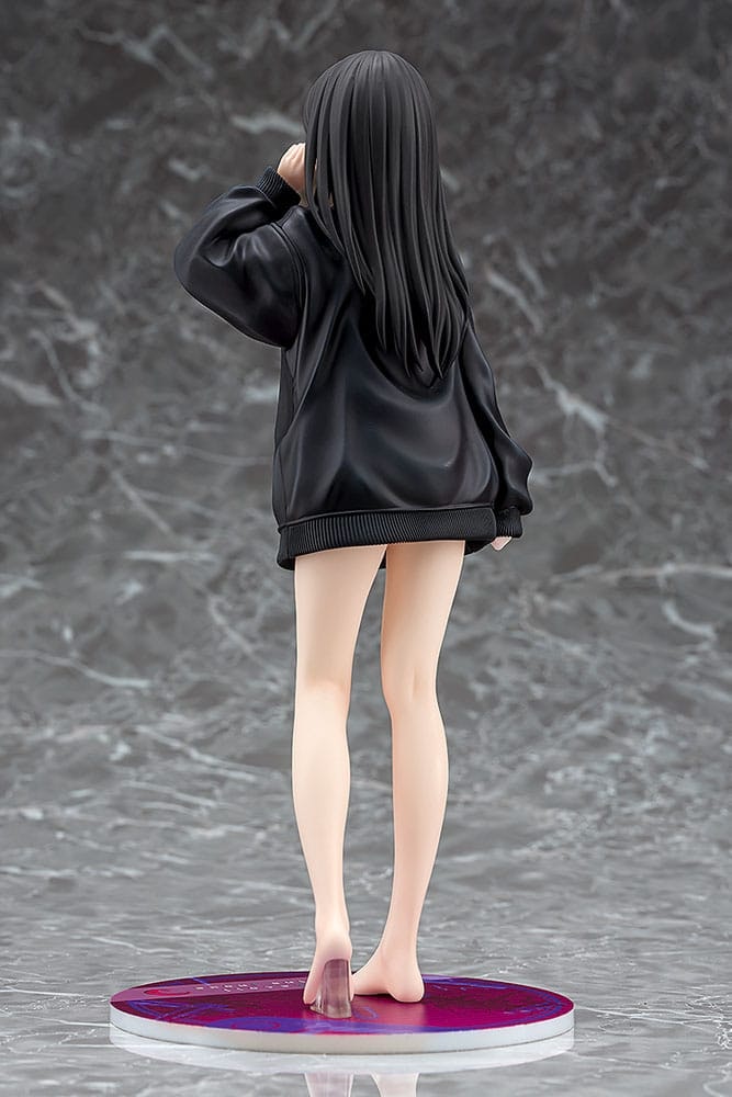 Lycoris Recoil Takina Inoue (Oversized Sweatshirt Ver.) 1/7 Scale Figure