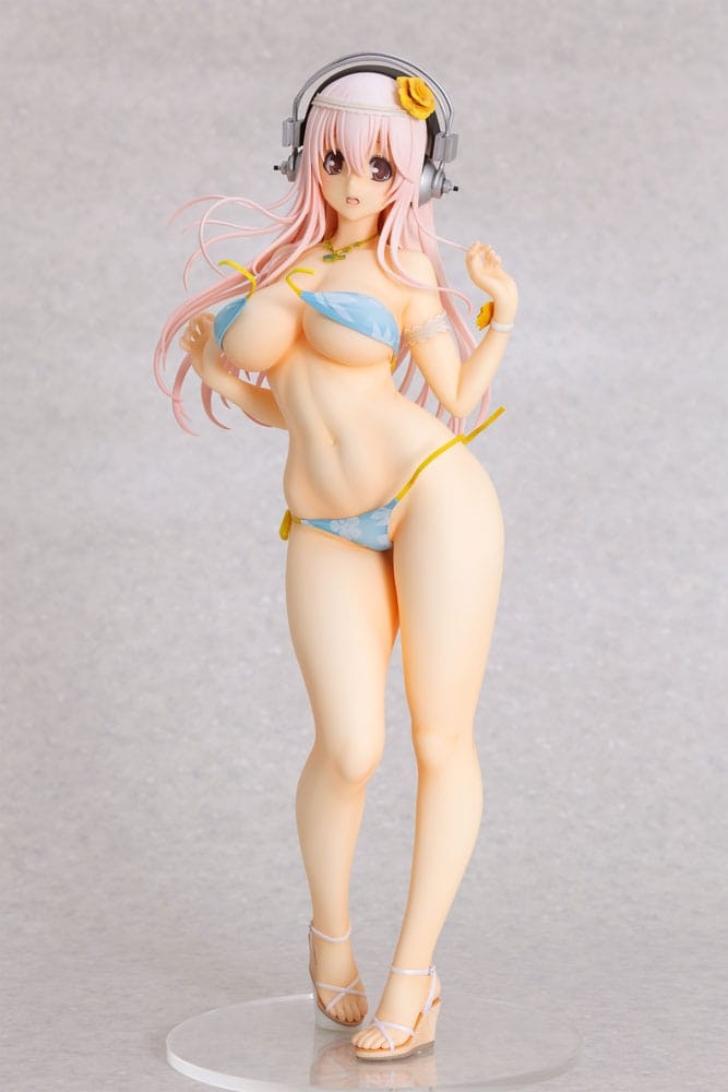 Super Sonico (Summer Vacation Ver.) 1/4.5 Scale Figure