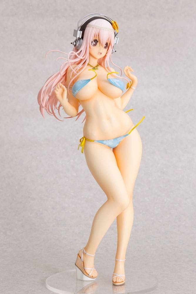 Super Sonico (Summer Vacation Ver.) 1/4.5 Scale Figure