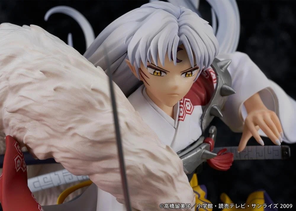 InuYasha Sesshomaru 1/7 Scale Figure