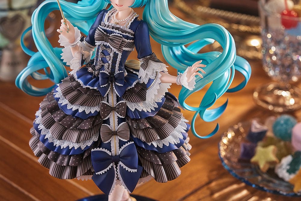 Character Vocal Series 01: Hatsune Miku Hatsune Miku (Shooting Star a la Mode Ver.) 1/7 Scale Figure