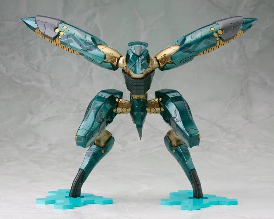 Metal Gear Solid 4: Guns of the Patriots Metal Gear Ray 1/100 Scale Model Kit