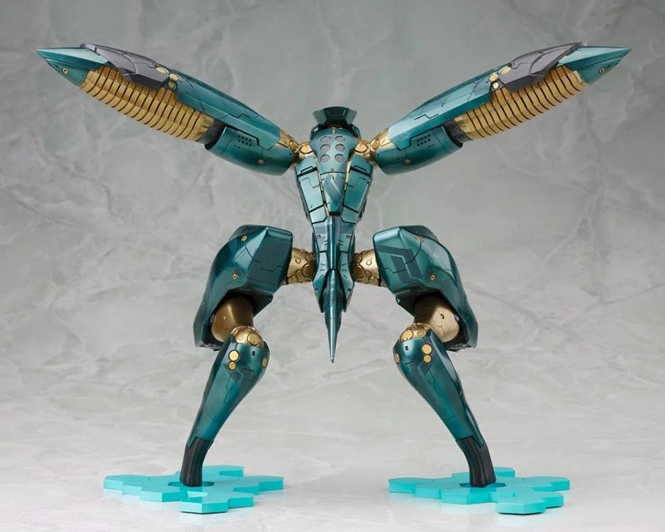Metal Gear Solid 4: Guns of the Patriots Metal Gear Ray 1/100 Scale Model Kit