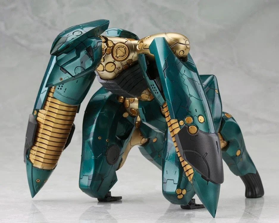 Metal Gear Solid 4: Guns of the Patriots Metal Gear Ray 1/100 Scale Model Kit