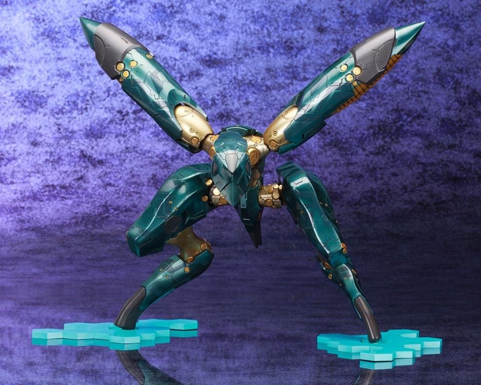 Metal Gear Solid 4: Guns of the Patriots Metal Gear Ray 1/100 Scale Model Kit