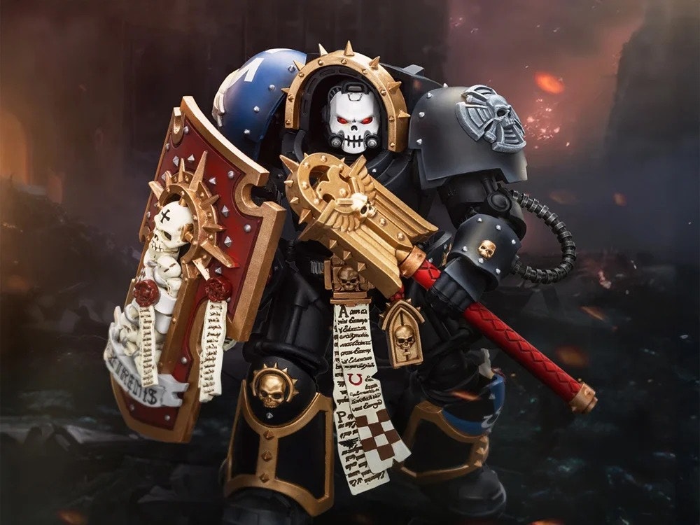 Warhammer 40K Ultramarines Chaplain in Terminator Armor 1/18 Scale Action Figure