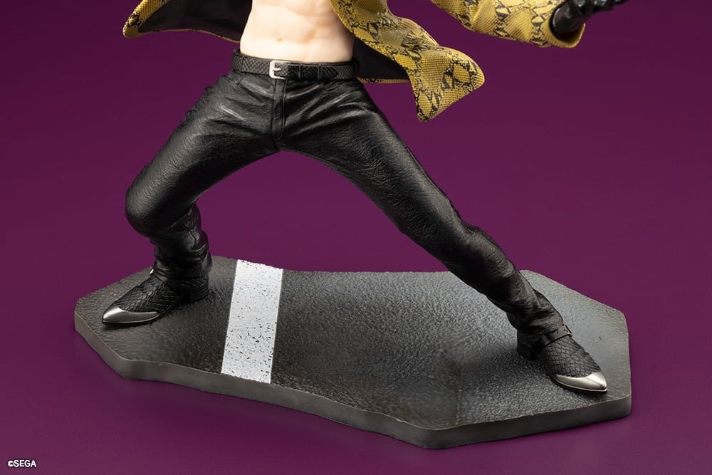 Yakuza: Like a Dragon Goro Majima 1/6 Scale Figure