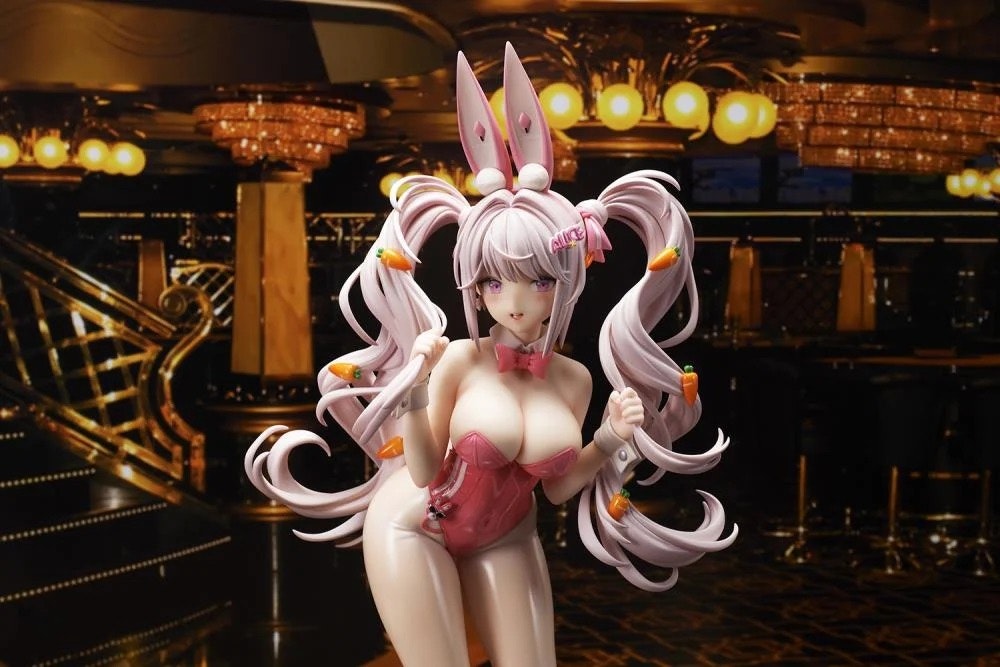 Goddess of Victory: Nikke Alice (Wonderland Bunny Ver.) Figure