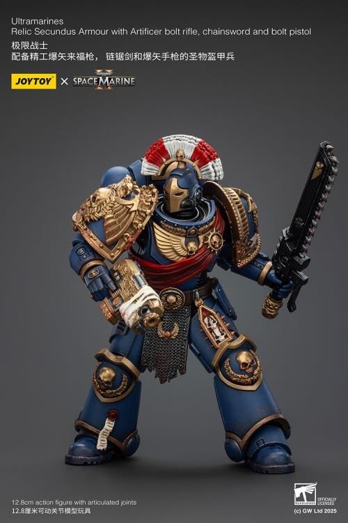 Warhammer 40,000: Space Marine 2 Ultramarines Relic Secundus Armor with Artificer Bolt Rifle, Chainsword and Bolt Pistol 1/18 Scale Action Figure