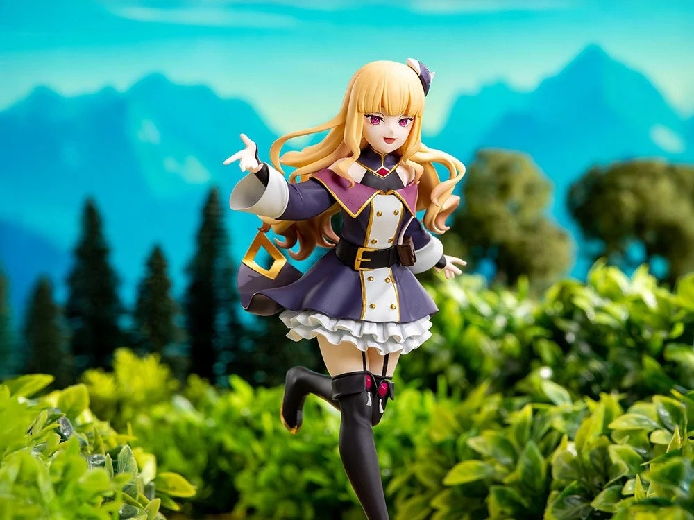 From Old Country Bumpkin to Master Swordsman High Premium Figure Lucy Diamond Figure