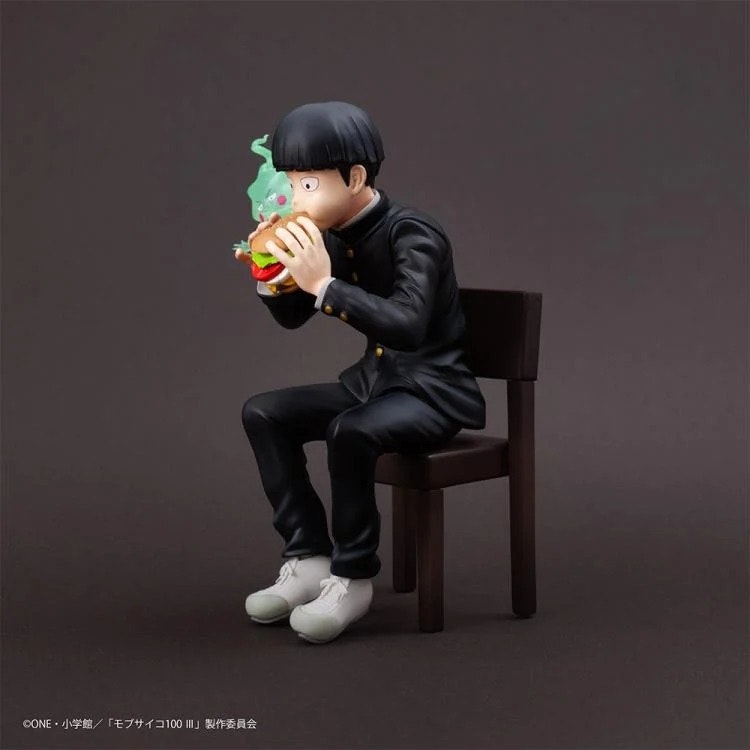 Mob Psycho 100 x Bunbougu Cafe 2022 Shigeo Kageyama & Ekubo Figure