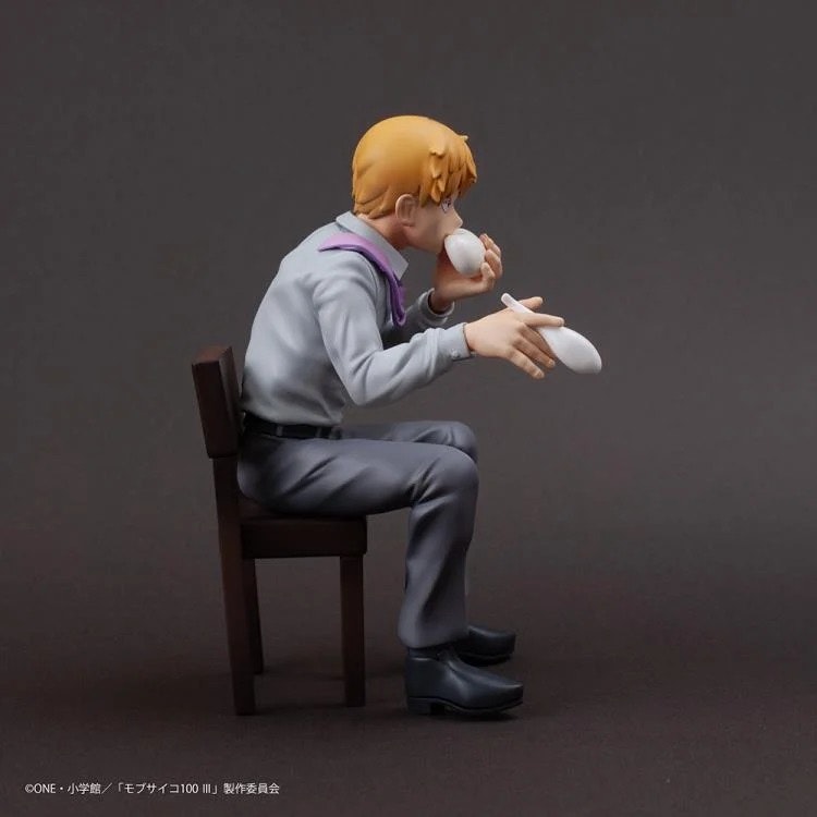 Mob Psycho 100 x Bunbougu Cafe 2022 Arataka Reigen Figure