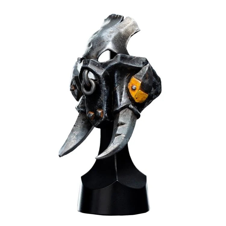 Warhammer Age of Sigmar Orruk Ardboy Miniature Helmet Replica