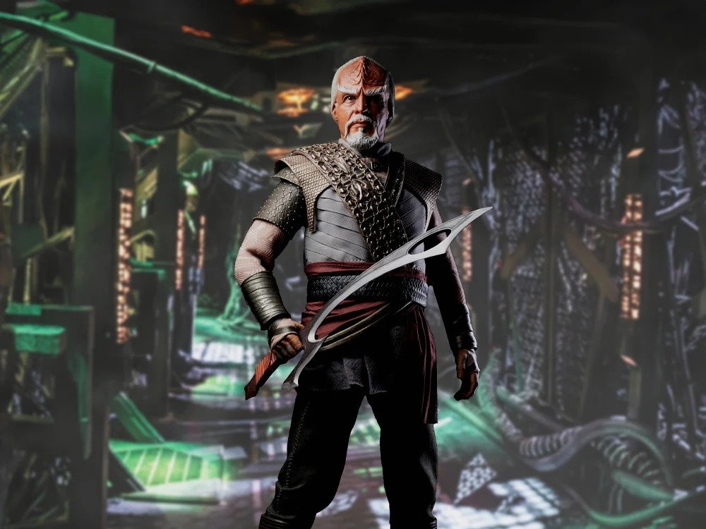 Star Trek: Picard Worf 1/6 Scale Figure
