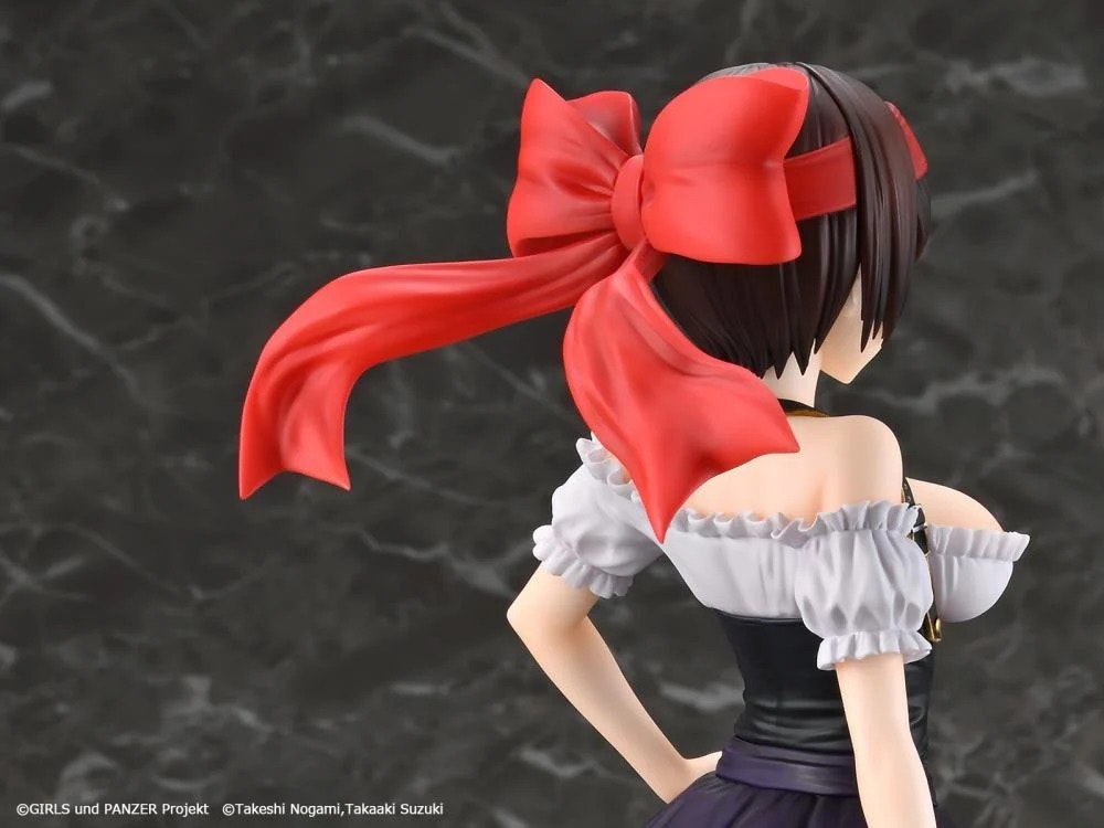 Girls und Panzer Shizuka Tsuruki (Dirndl Ver.) 1/6 Scale Figure
