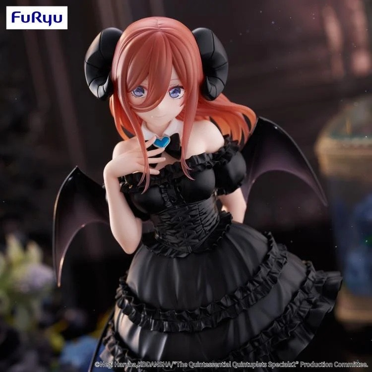The Quintessential Quintuplets BiCute Dark Miku Nakano Figure