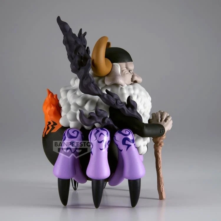One Piece Mega World Collectable Figure St. Jaygarcia Saturn