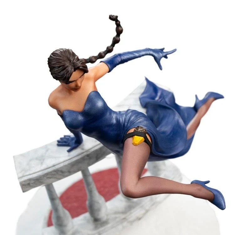 Tomb Raider: Chronicles A Deal at the Opera Lara Croft Miniature Statue