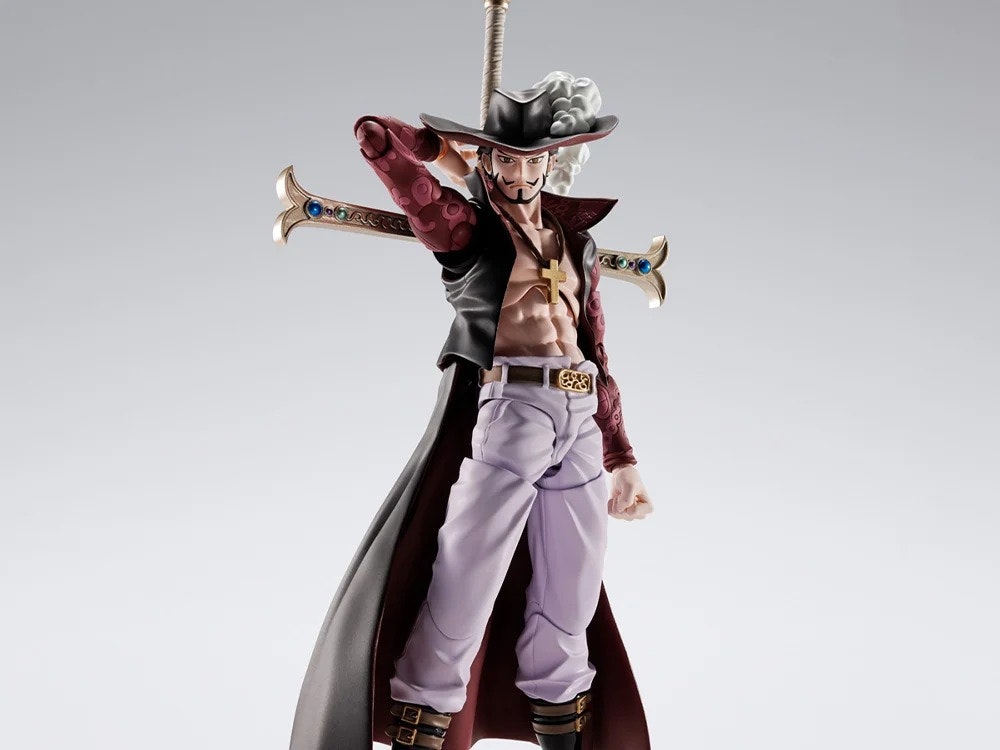 One Piece S.H.Figuarts Dracule Mihawk -Hawk Eye- Exclusive Action Figure