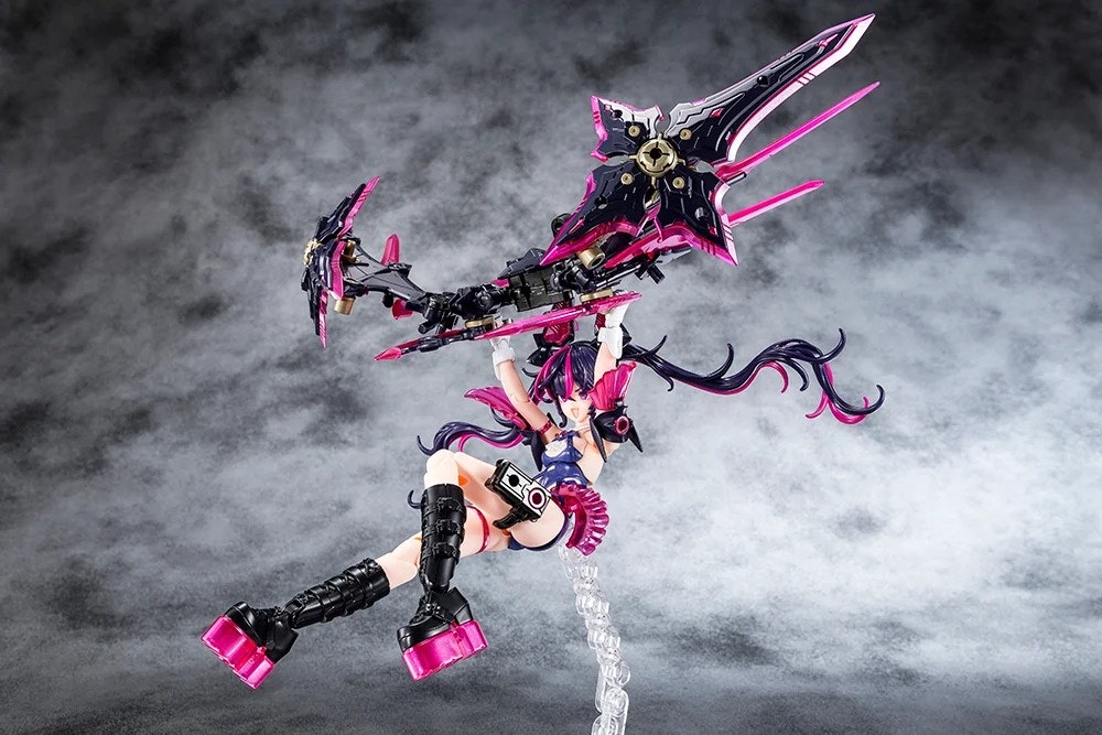Megami Device Desire Maiden Raider Model Kit