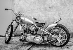 Harley Davidson vid vägg