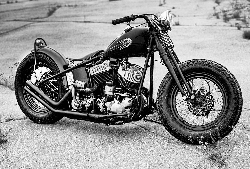 Fotografi av en Harley Davidson.