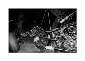 Köp fotografi - Harley Davidson Natt