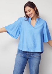 Isay Ane blouse spring blue