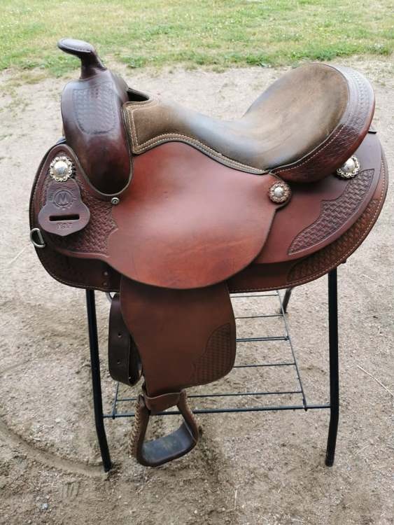 westernsadel Montana 137 FQ 16 tum