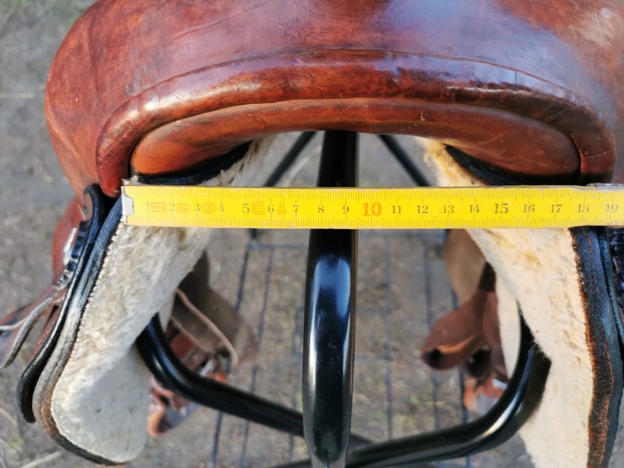 Oldtimer westernsadel Simco 4946 16tum