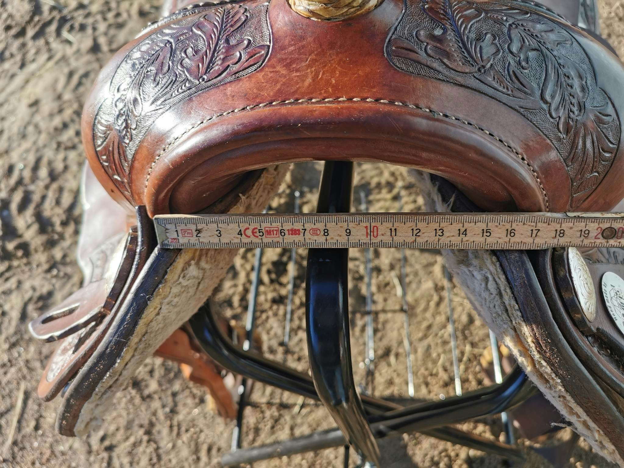 Diamond C westernsadel (X)FQ 16 tum