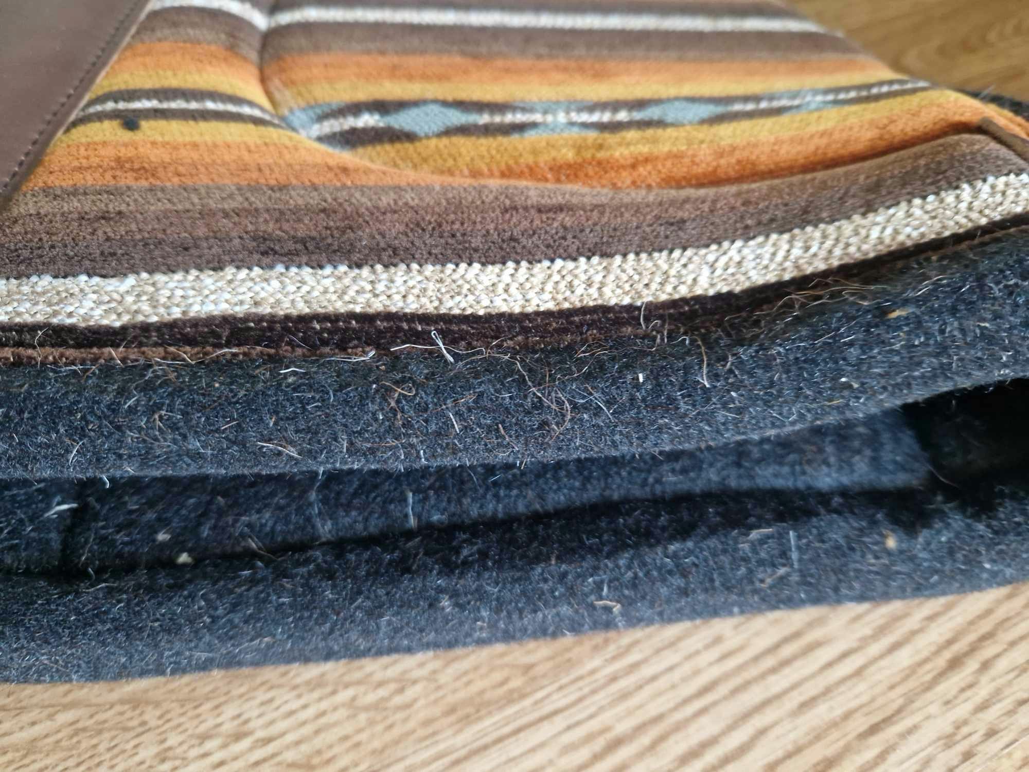 Diamond wool round contoured ranch pad 30 x 30 tum