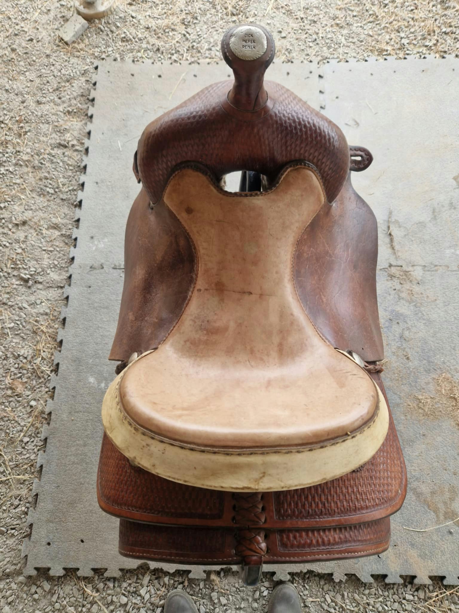 Dick Pieper Reiner NRHA westernsadel 15 tum