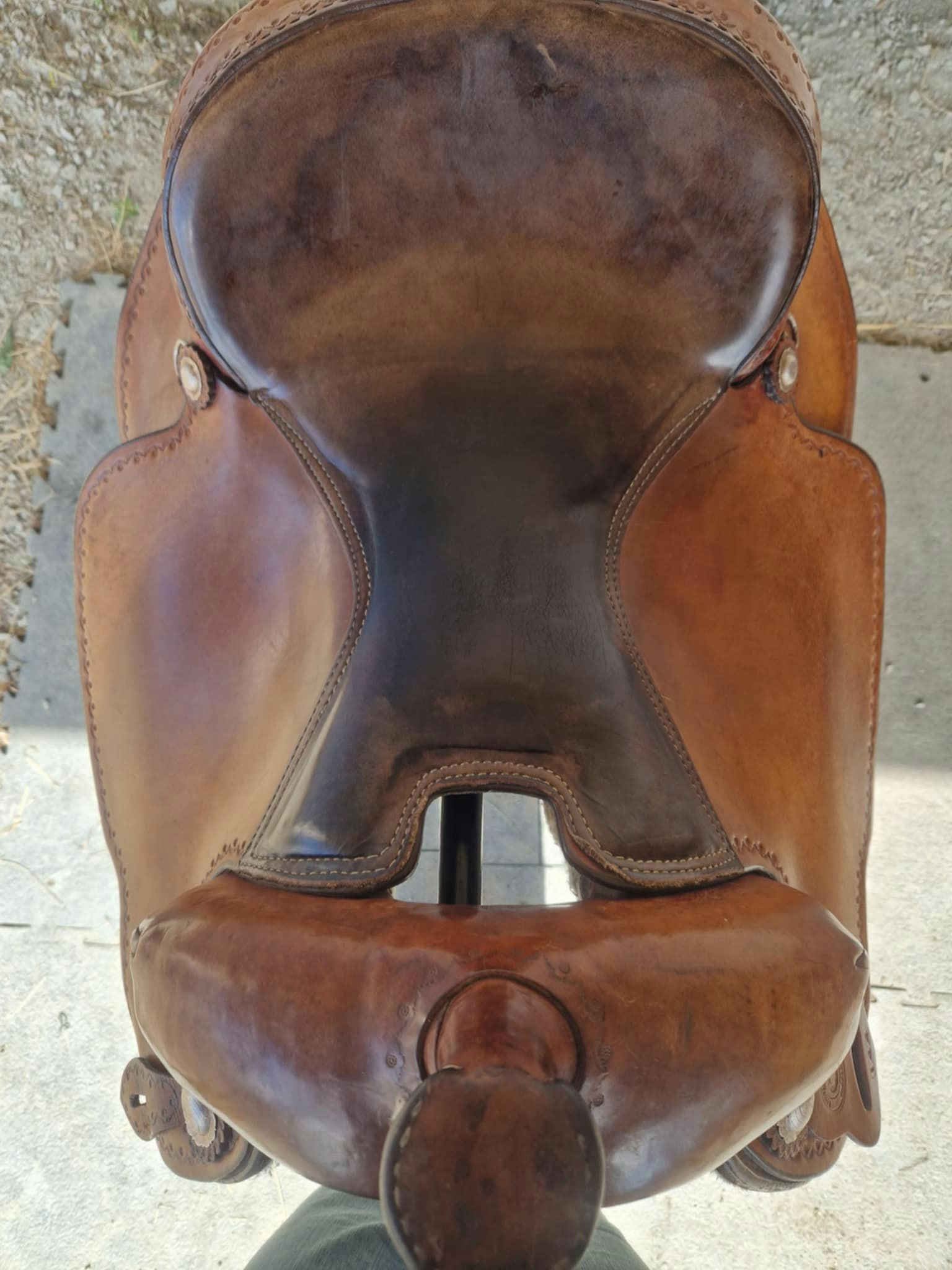 Continental 144 XFQ westernsadel 16 tum