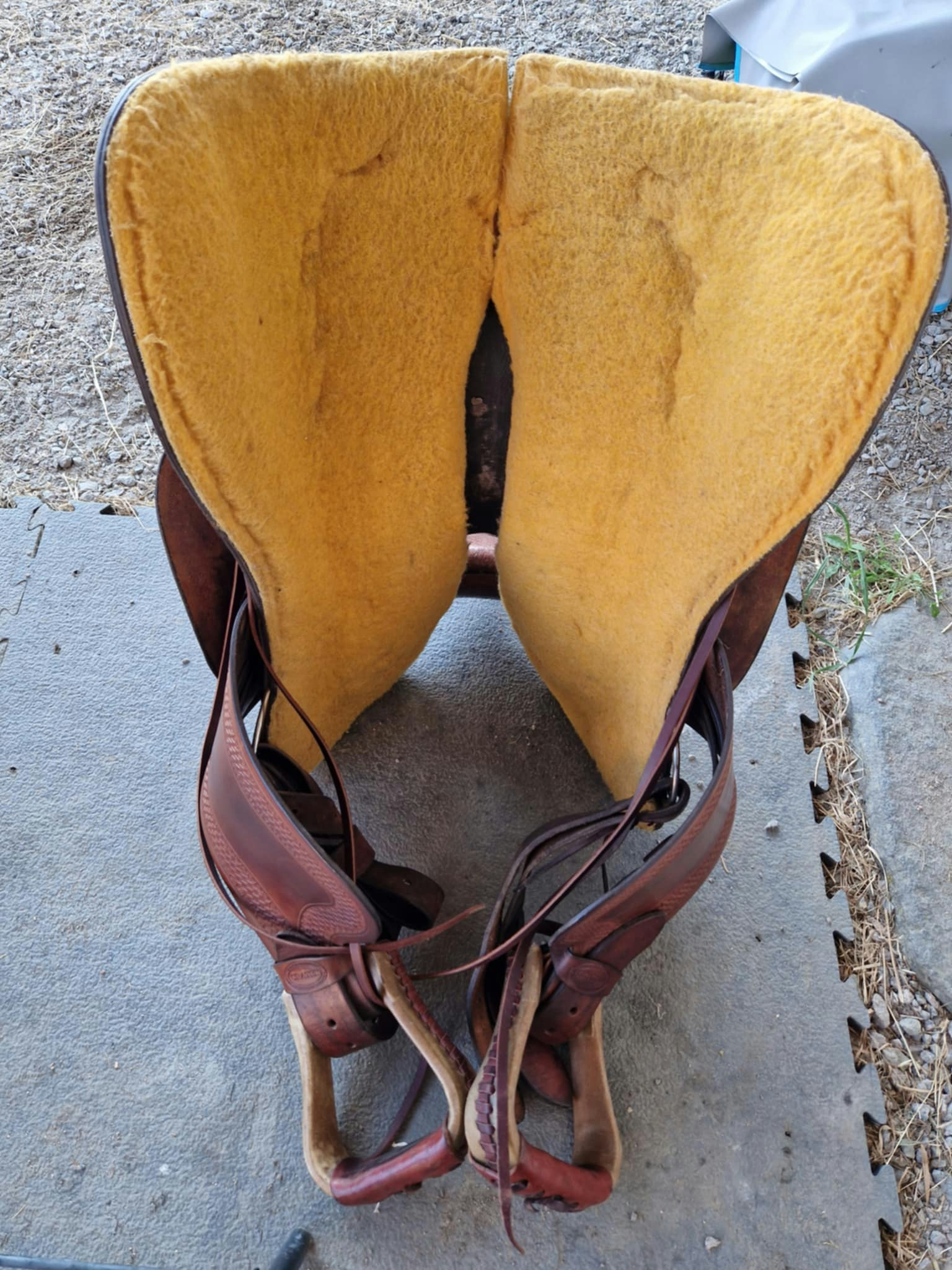 Crates westernsadel reining butterfly 9221-3 15,5 tum