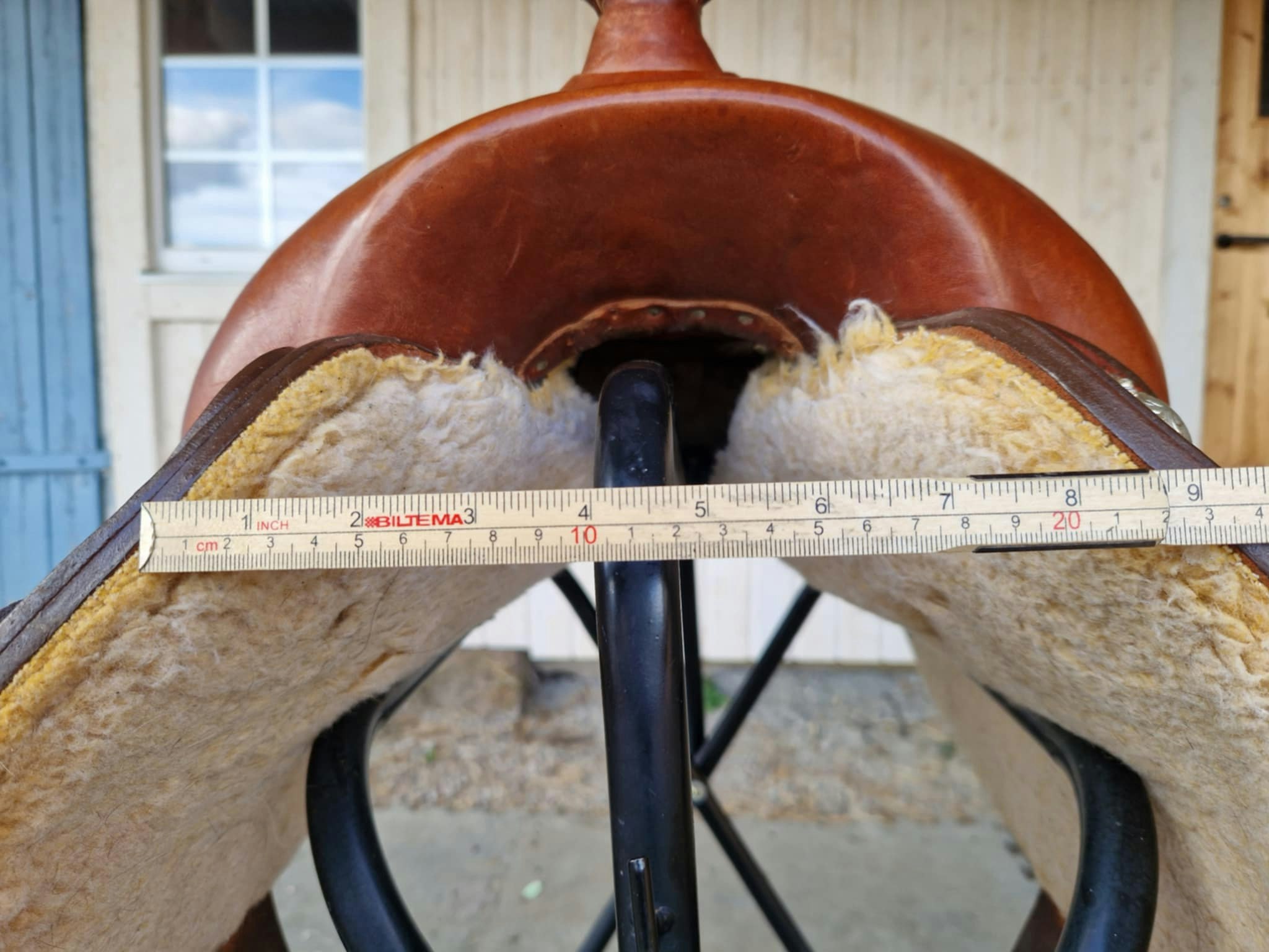 Montana 130 westernsadel XFQ 16 tum