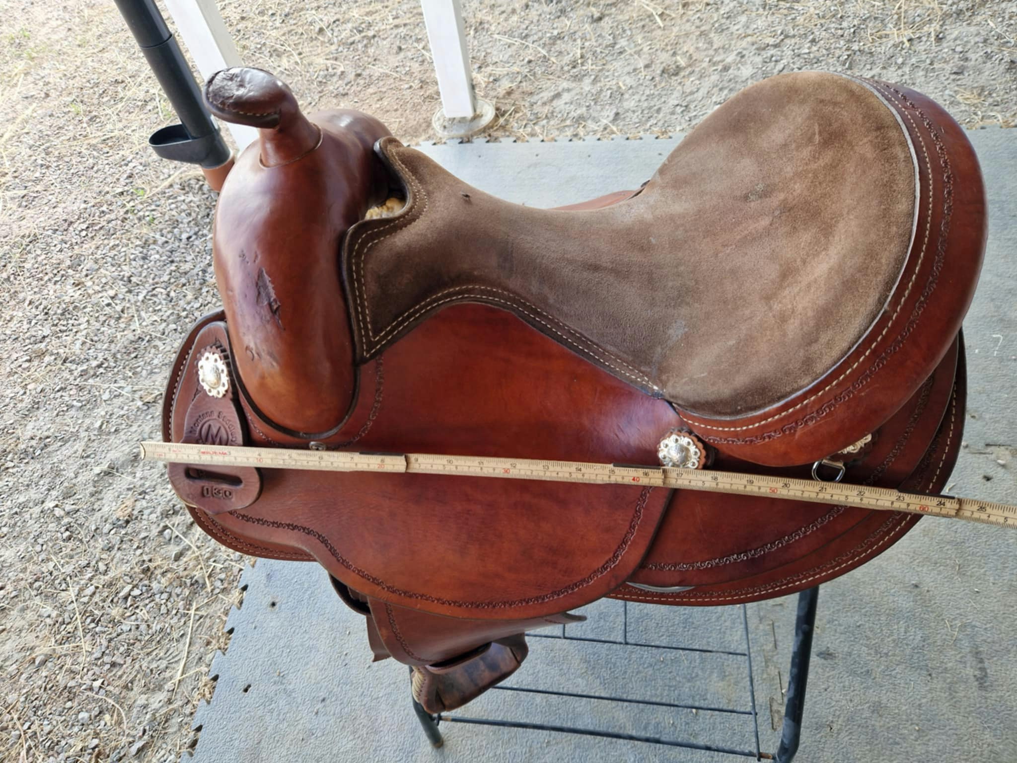 Montana 130 westernsadel XFQ 16 tum