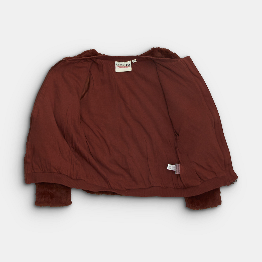 - Storlek 122/128 -