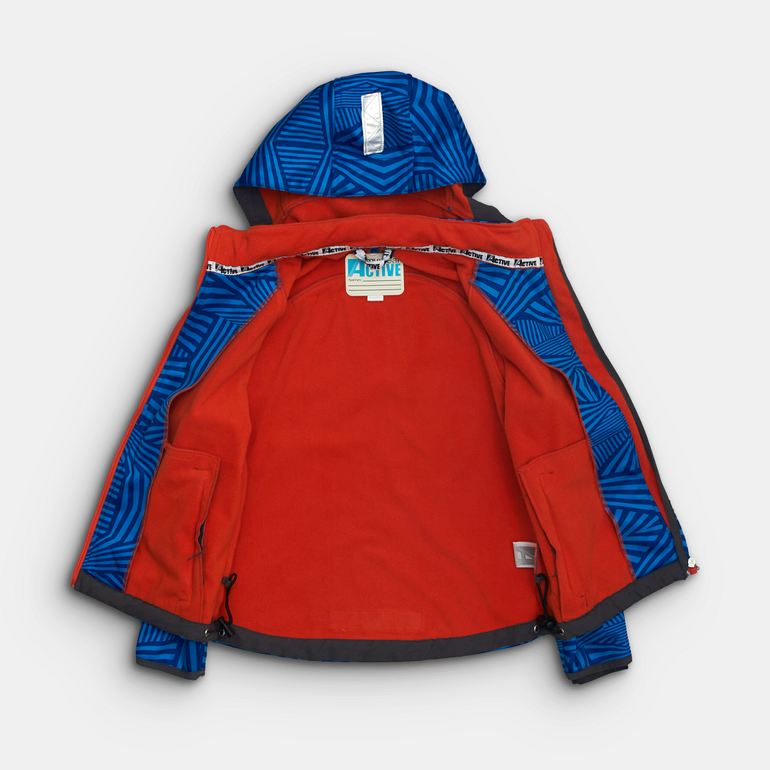 - Storlek 122/128 -