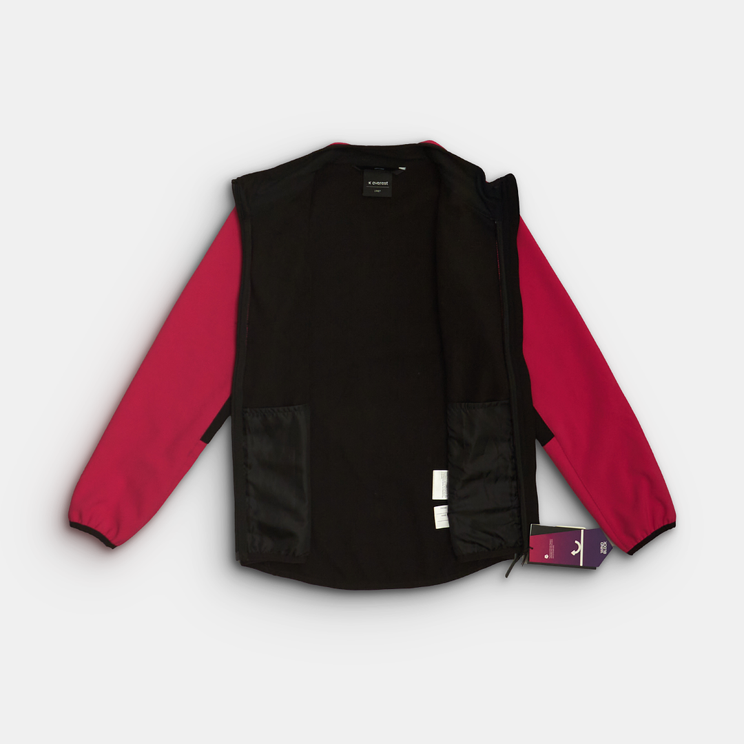 - Storlek 134/140 -
