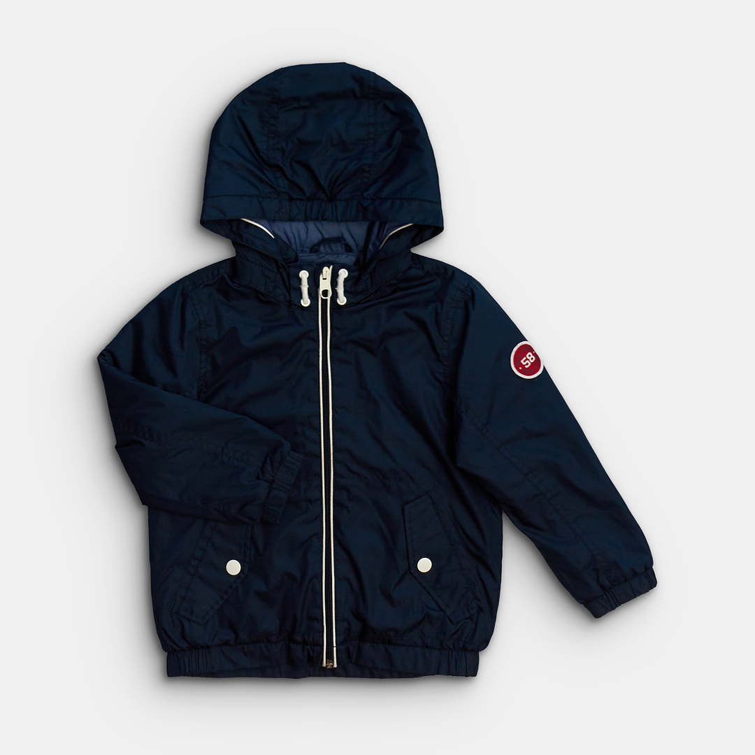 - Storlek 110 -