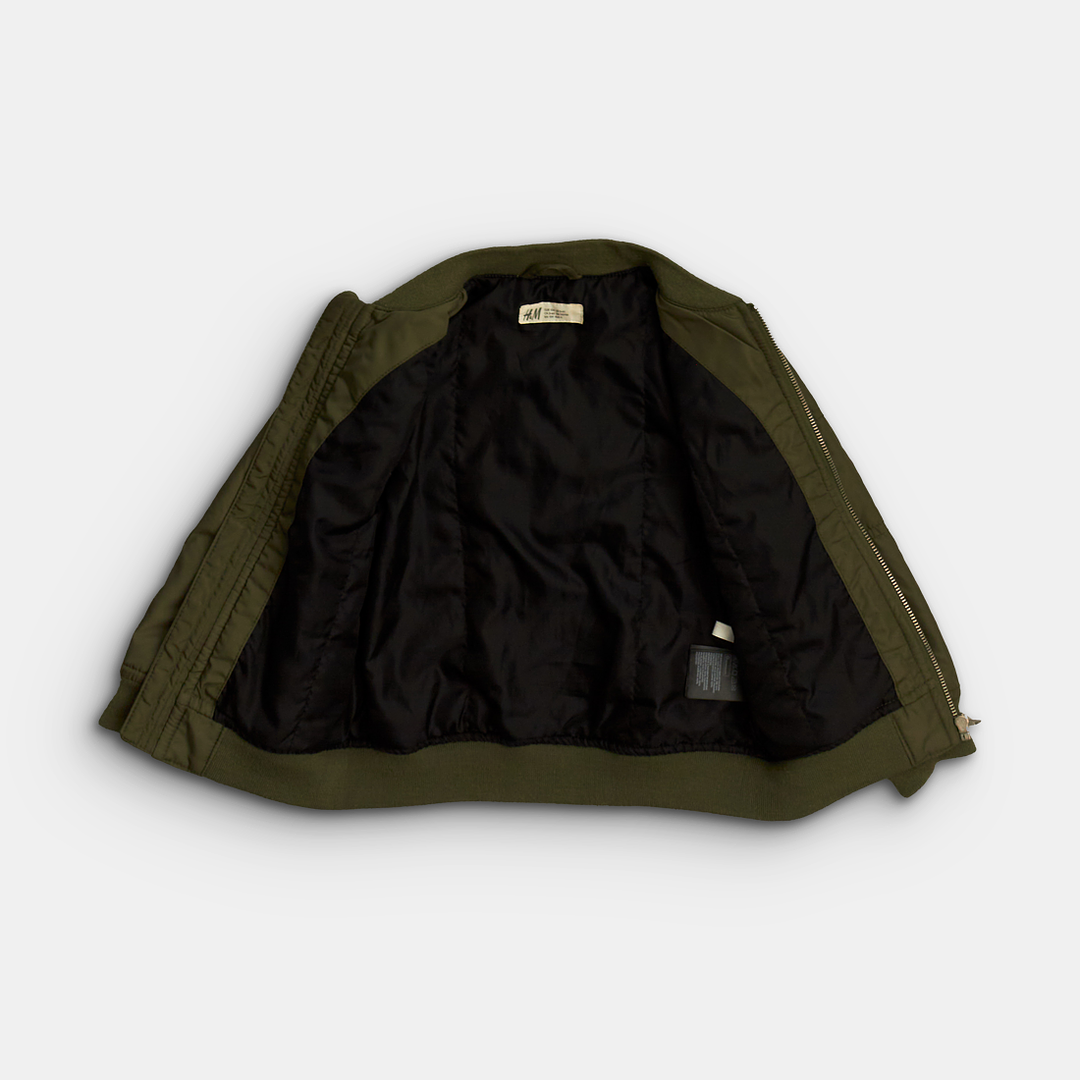 - Storlek 104 -