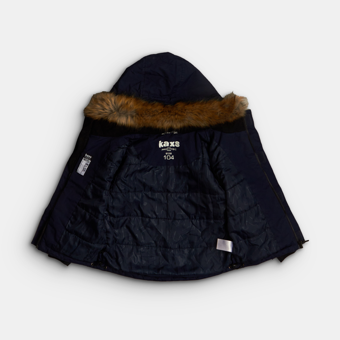 - Storlek 104 -