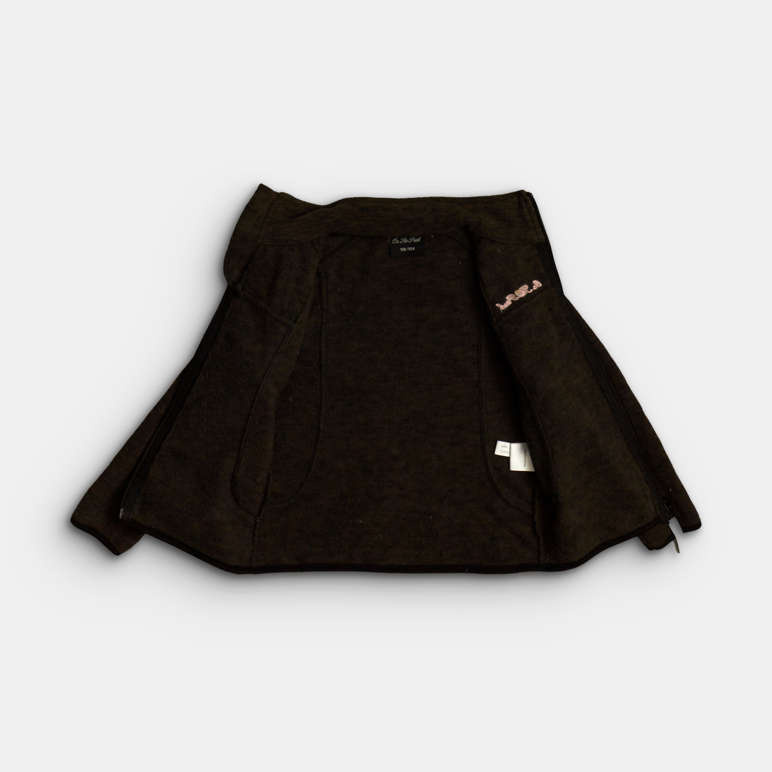 - Storlek 98/104 -