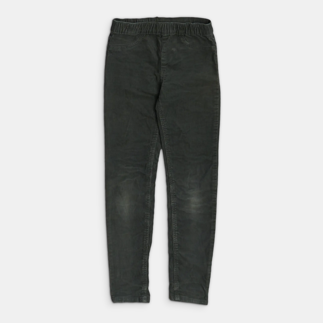- Storlek 128 -