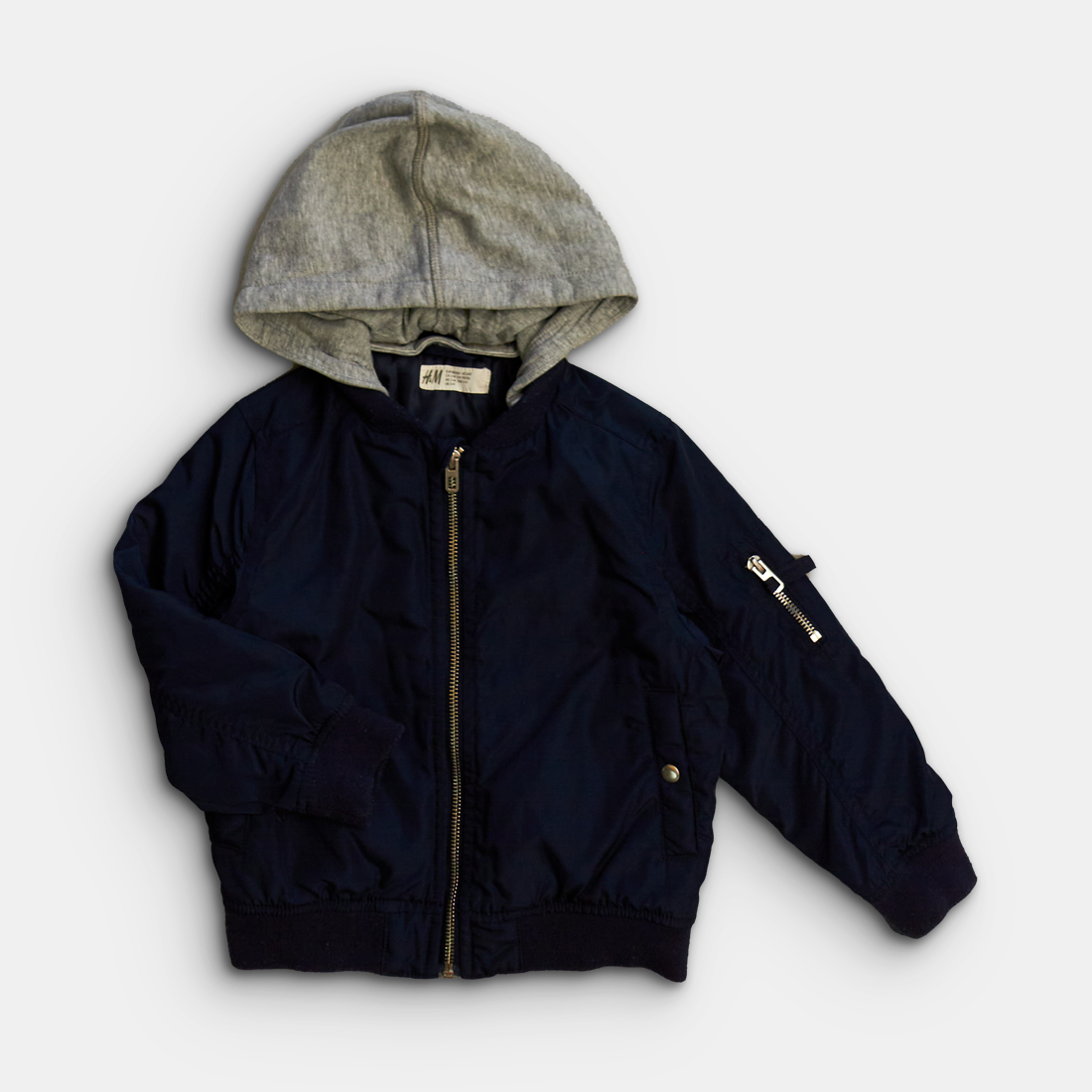 - Storlek 98/104 -