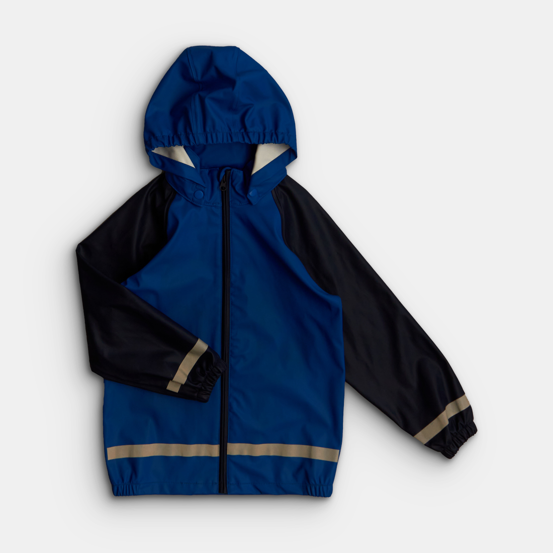 - Storlek 122/128 -