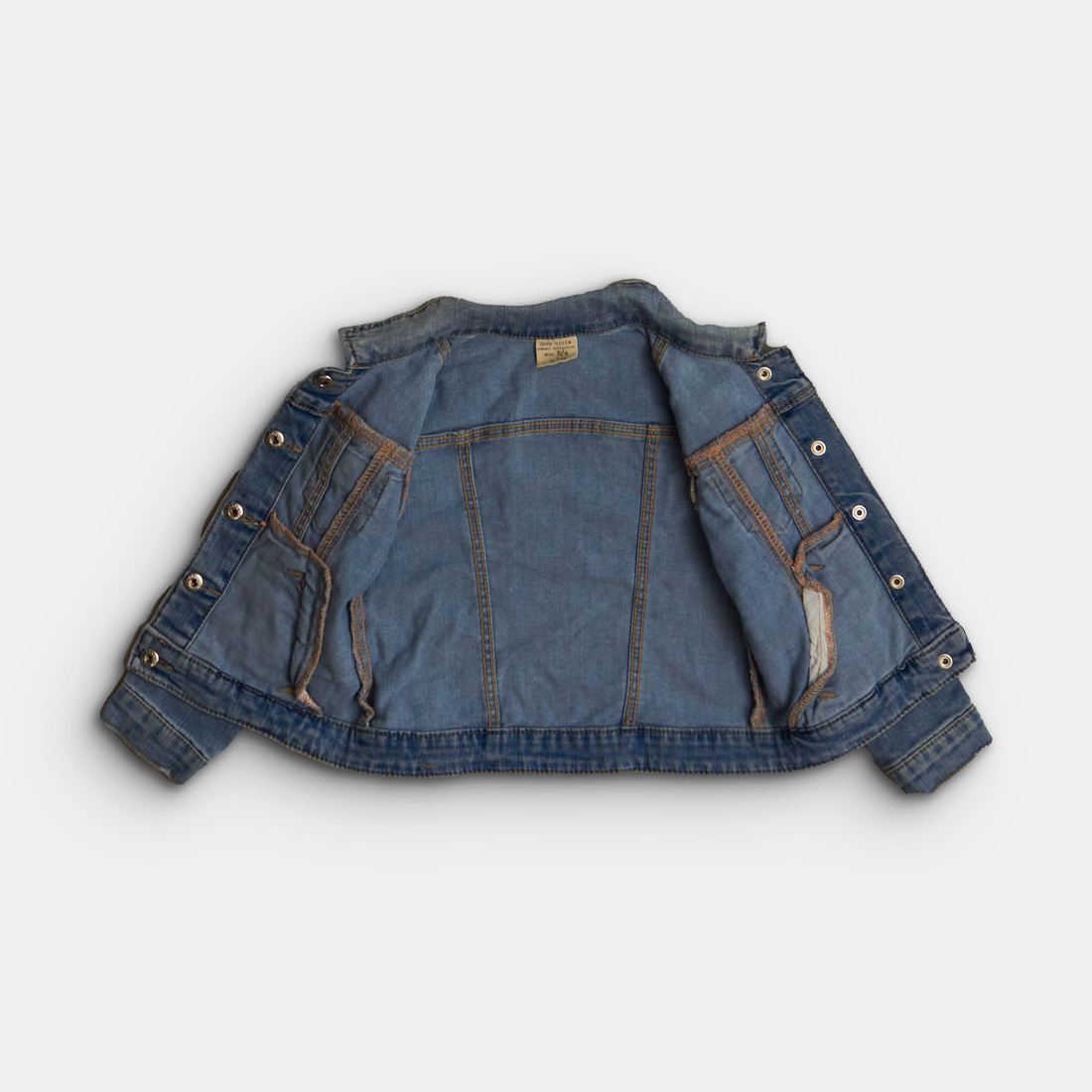 - Storlek 104 -