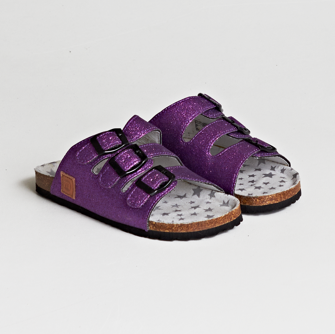 - Storlek 35 -